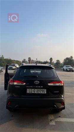 تۆیۆتا کۆرۆلا کرۆس